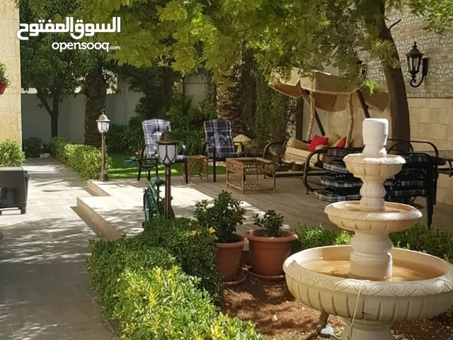 350 m2 4 Bedrooms Apartments for Sale in Amman Um Uthaiena