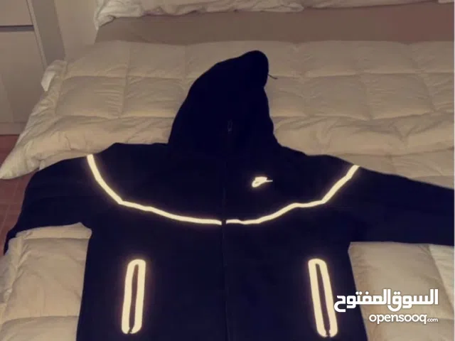 Black reflective tech fleece & Blue nike tech fleece