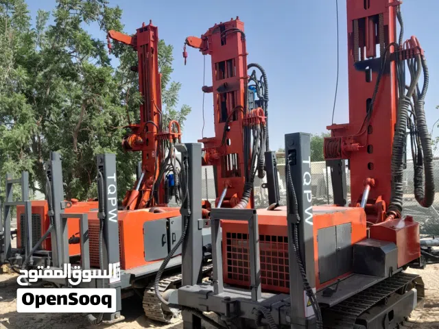drilling rig machines ts 200 metres.  power head 6500 n/m حفارة ابار وقواعد