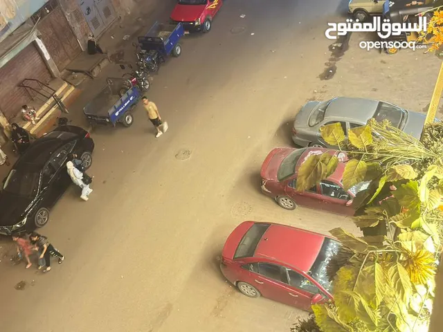 عياده طبيه او مكتب إداري عين شمس الغربيه بجوار مستشفى الجمال بقرب المترو شارع رئيسي بجور مجمع مدارس