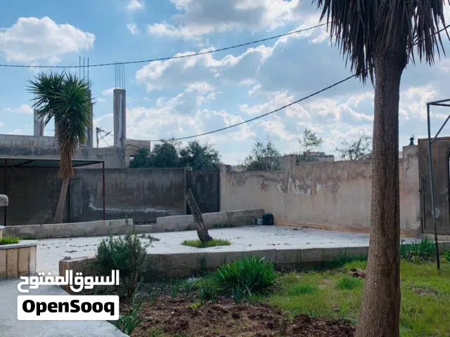 217 m2 More than 6 bedrooms Townhouse for Sale in Irbid Bushra