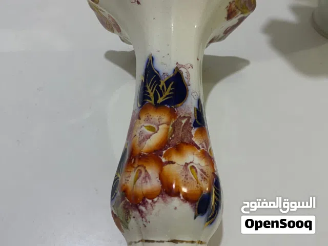 مزهرية البورسلين الفيكتوري