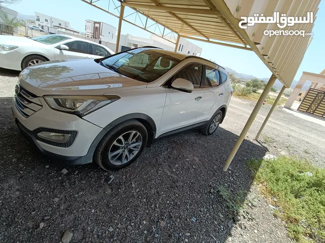 Used Hyundai Santa Fe in Al Sharqiya