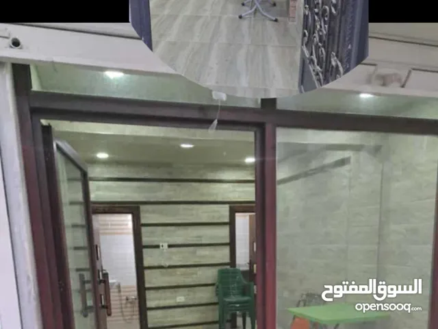 سعر الاجار للمحلين مع بعض محلين تجاريين للأجار قرب دوار الزراعة بالشارع الخلف مطعم فينوس