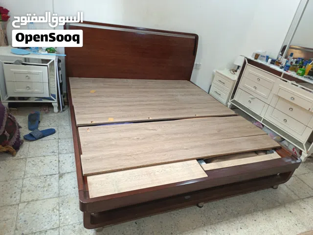 سرير  مستعمل بحاله ممتازة