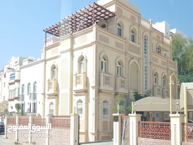 For rent luxury Flat 3 bedrooms in Alqurum near CCC