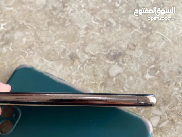 Apple iPhone 11 Pro Max 256 GB in Tripoli