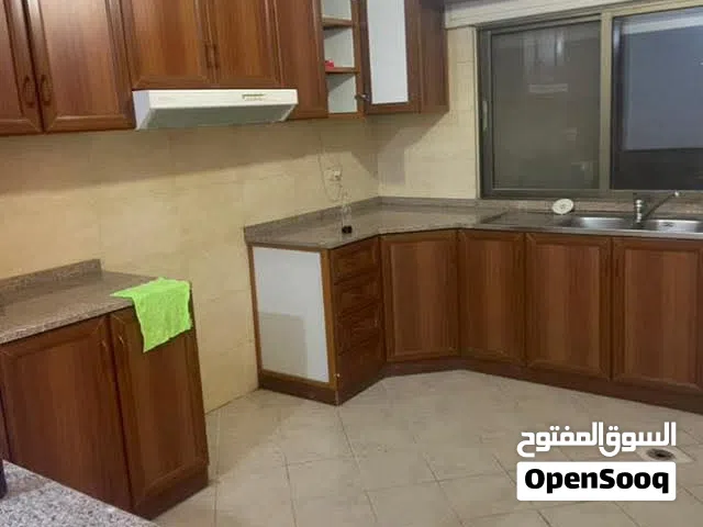 135 m2 3 Bedrooms Apartments for Sale in Amman Khalda