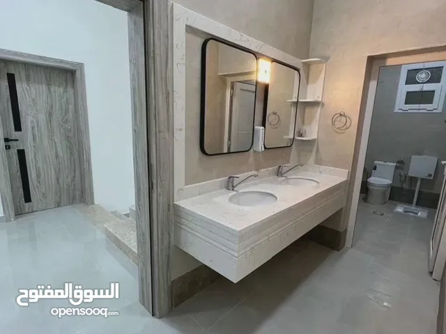 350 m2 5 Bedrooms Villa for Sale in Dhofar Salala