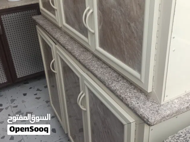 فني فك وتصليح ونقل المطابخ وشراء المطابخ المستعملة والسكراب والدرايش الالمنيوم