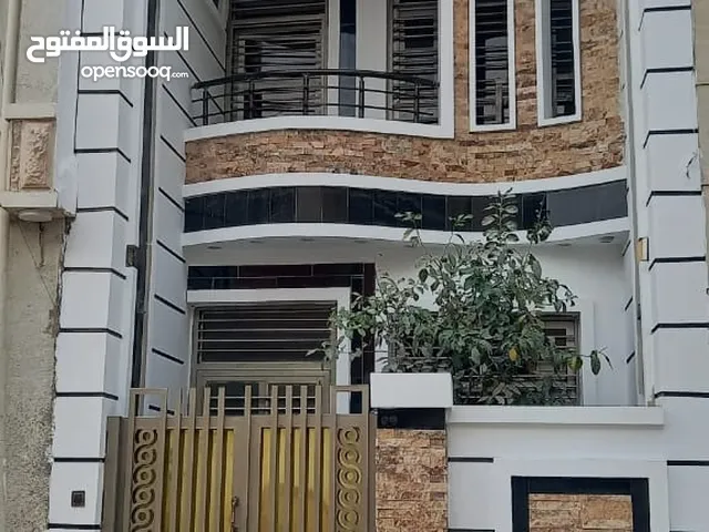 68m2 3 Bedrooms Townhouse for Sale in Baghdad Adamiyah