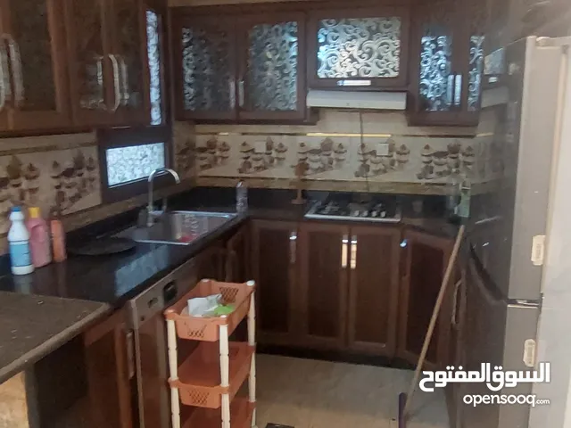 شقه للايجار في دقادوستا