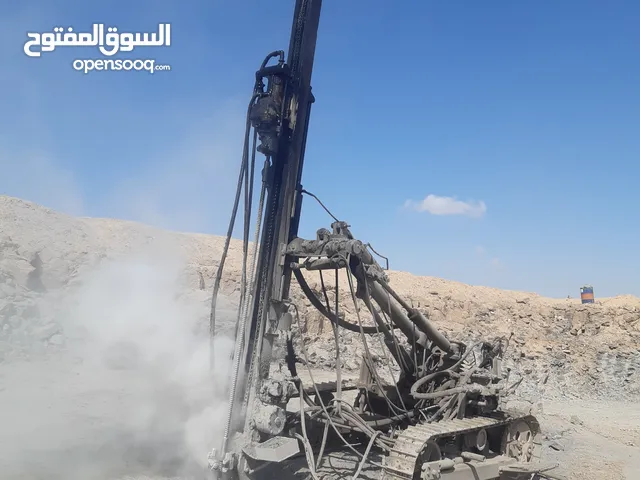  Tracked Excavator Construction Equipments in Amman