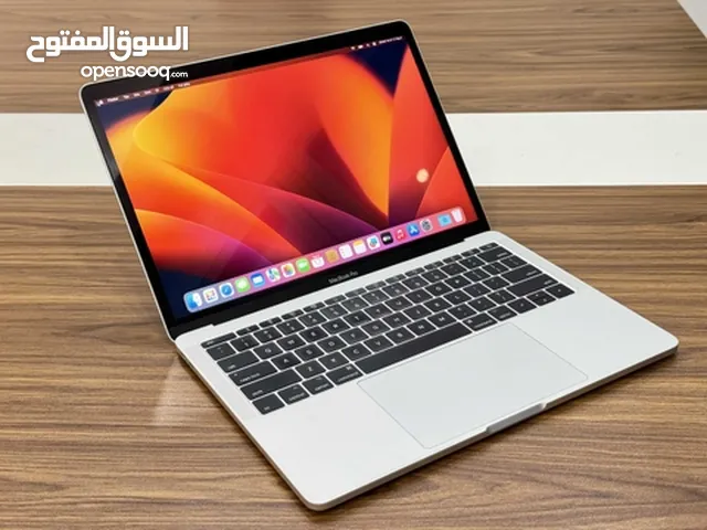 MacBook Pro 13-inch 2017 Two Thunderbolt 3 ports