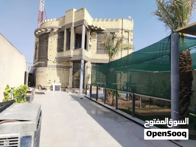 بيت تجاري للبيع او مراوس بمركز البصره