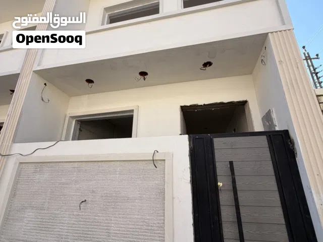 توين للبيع في حي الجهاد