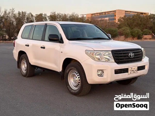 2013 تويوتا لاند كروزر GX