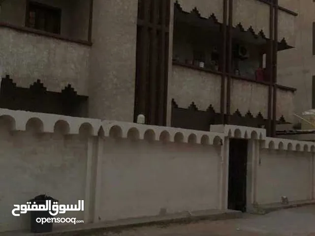 750 m2 More than 6 bedrooms Townhouse for Sale in Tripoli Janzour