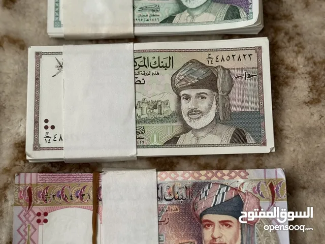 عملات عمانية جديدة نادرة ( تخزين )