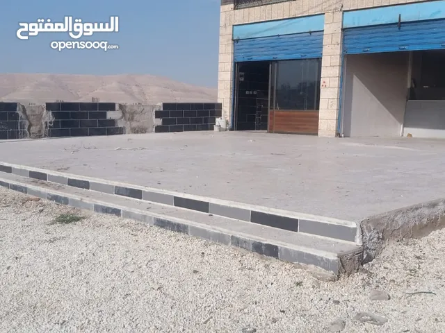 Unfurnished Warehouses in Zarqa Ar-Ruhayl