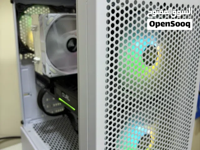 بي سي احترافي مع دركسون من شركة لوجيتك