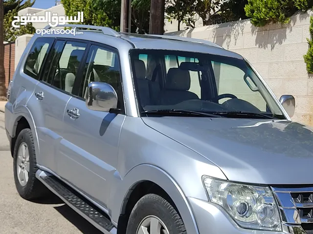 متسوبيشي باجيرو محدثه بحاله جيده جدا بسعر مغري (للبيع المستعجل)
