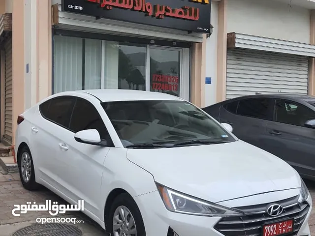 Sedan Hyundai in Muscat