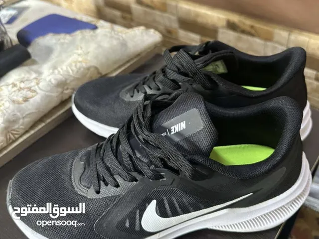 42.5 Sport Shoes in Amman