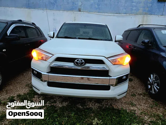 2014 تويوتا 4 رونر Limited