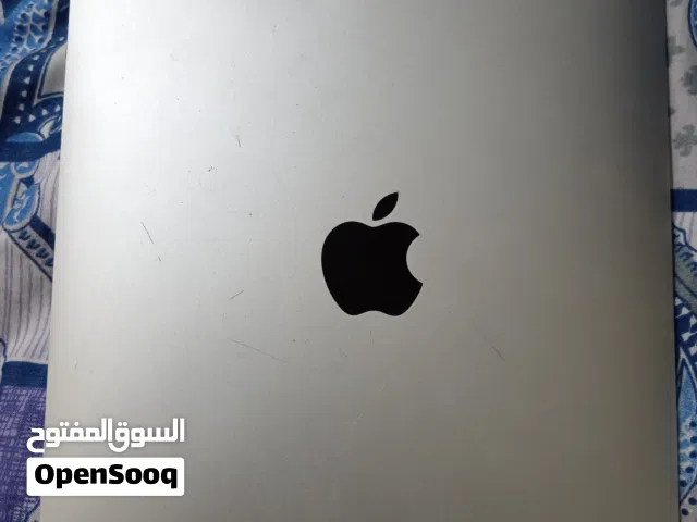 Apple iPad 32 GB in Basra