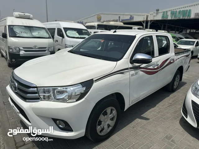 TOYOTA HILUX 2020 FULL AUTOMATIC 4x2 تويوتا هايلوكس 2020 اوتوماتيك
