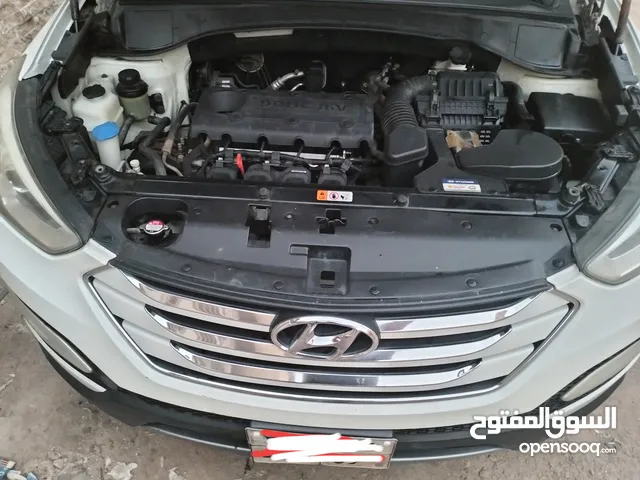 Used Hyundai Santa Fe in Basra