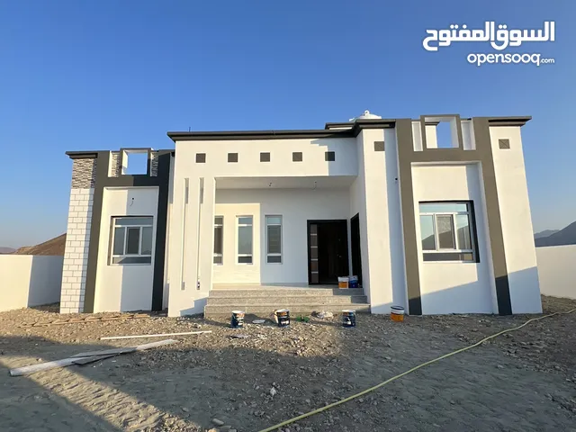 212 m2 3 Bedrooms Townhouse for Sale in Al Dakhiliya Sumail