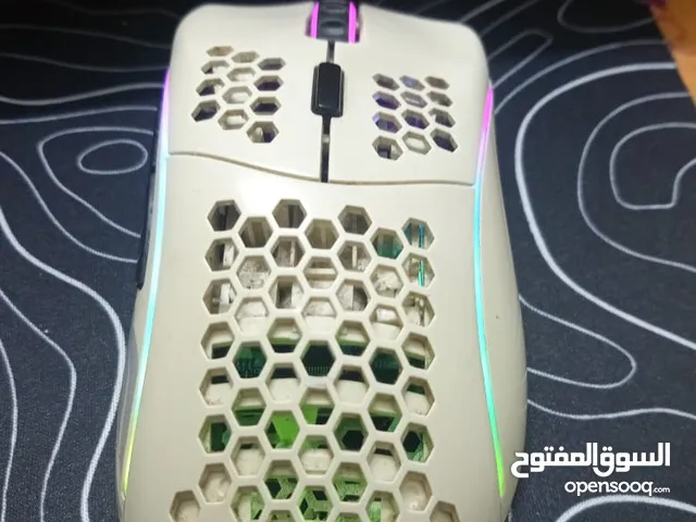ماوس Glorious Model D سلكي – حالة ممتازة للألعاب   Glorious Model D Wired Gaming Mouse – Excellent