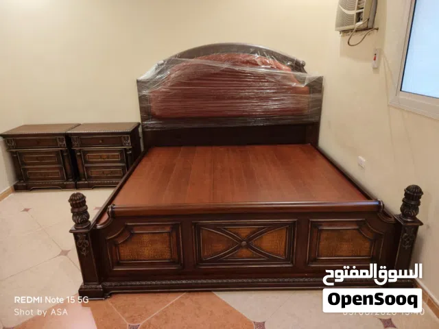 Pre-Owned Elegant Bedroom Set Excellent Condition
