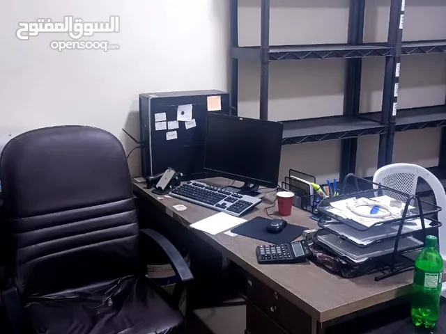 اثاث مكتب شركة خدمات توصيل لوجستيه