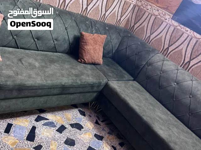 تخم خرف L  نضيف اي شي مابي قياسه 7 متر 5 قطع سبب البيع مكان زغير
