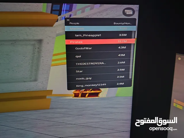 حساب روبلوكس مدفوع عليه فيه مايك وفيه أشياء نادره وفي العاب كثير مدفوع في العاب كثير في ملابس كثير