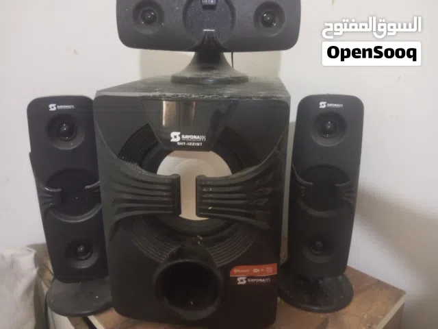 مضخم بالسبيكرات