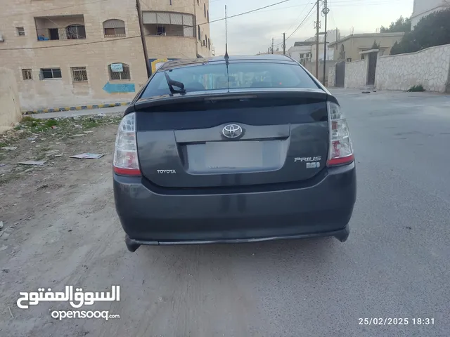 Used Toyota Prius in Zarqa