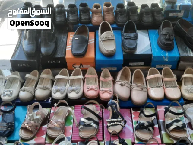 أحذية أطفال الجوز بدينار