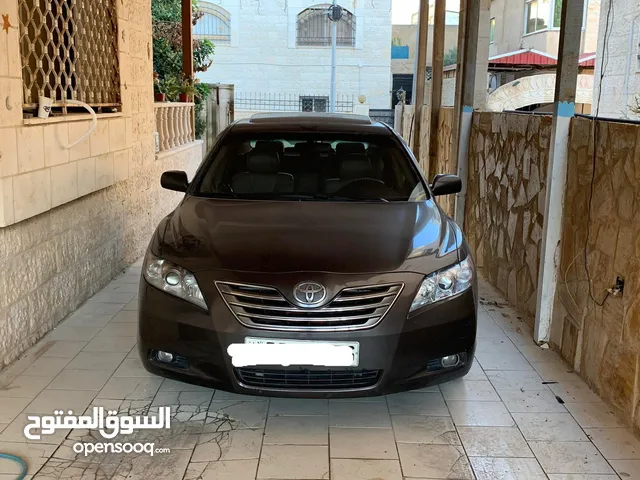 Sedan Toyota in Zarqa