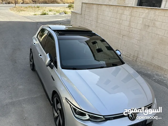 New Volkswagen 1500 in Nablus