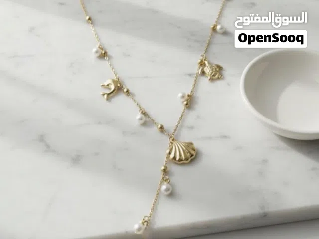ocean-themed Y-necklace