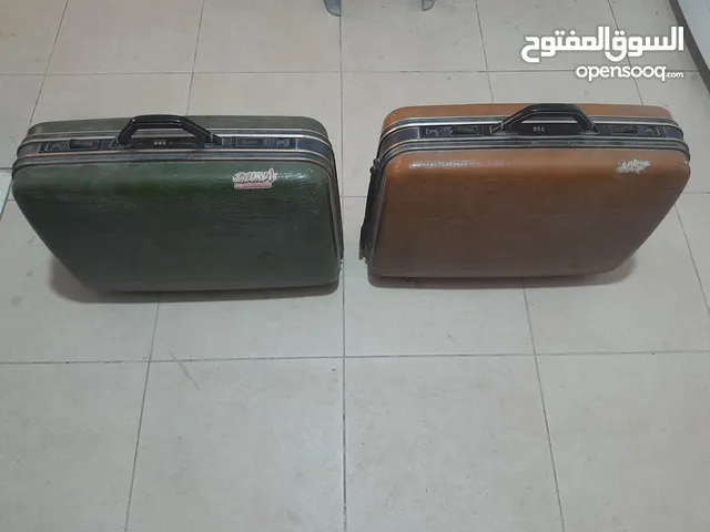 حقائب سفر عدد2للبيع نوع دبلوماسي القديم صنع تايواني اصلي