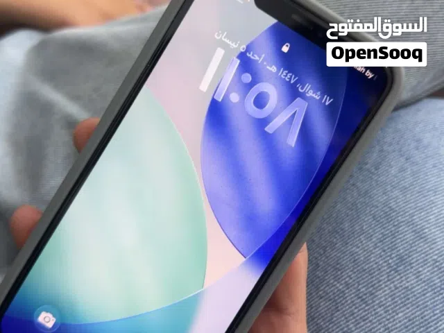 ايفون 11 pro max ، حالة ممتاز للبيع