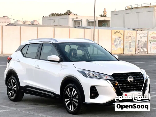 2022 Nissan Kicks Standard