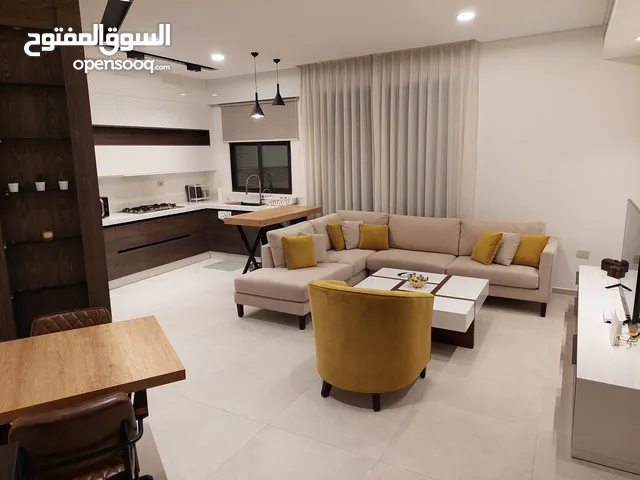 Exquisite Modern 2-bedroom Rental Unit for Short or Long Term Rent