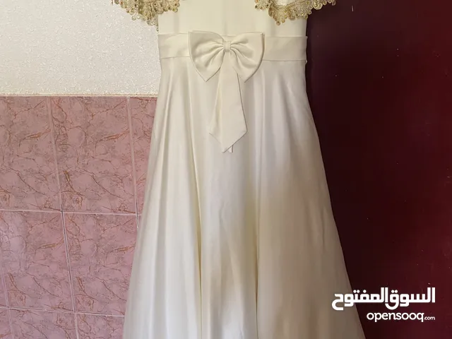 Weddings and Engagements Dresses in Al Sharqiya