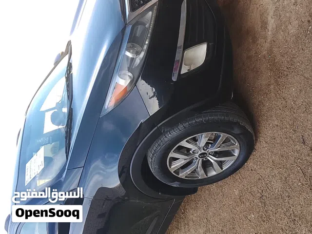 كياء سبورتاج موديل 2014 محرك 24 جي تاي  ماشيه 145 الف سياره الله ايبارك